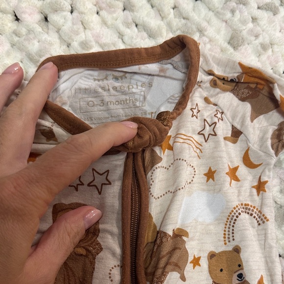 Little Sleepies Beary Sleepy Zippie - Picture 5 of 6